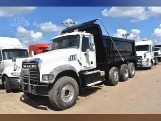 2020 MACK GRANITE 64FR