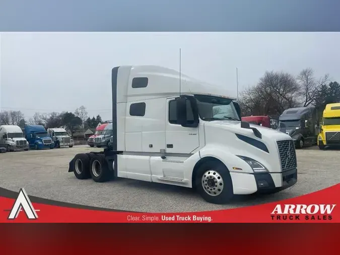 2020 VOLVO VNL760