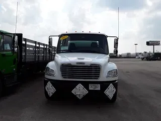 2013 Freightliner M2 106