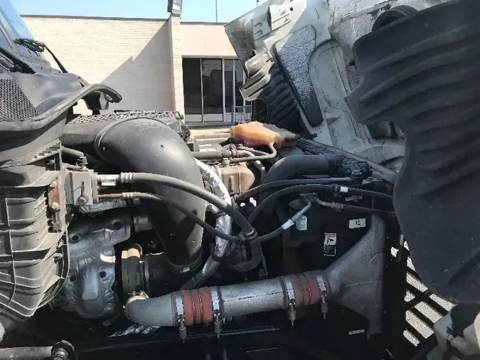 2019 Freightliner X12564ST