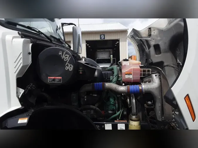 2019 Volvo VNL30005ba7477615b53d7aeb253597fa79b68