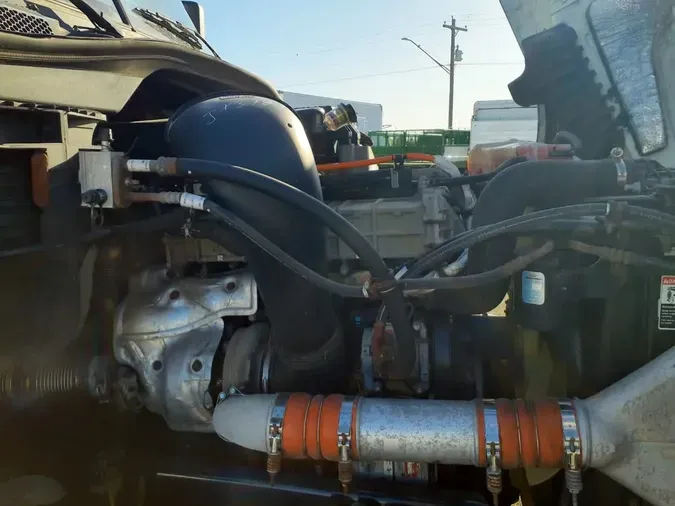 2018 FREIGHTLINER MT-55