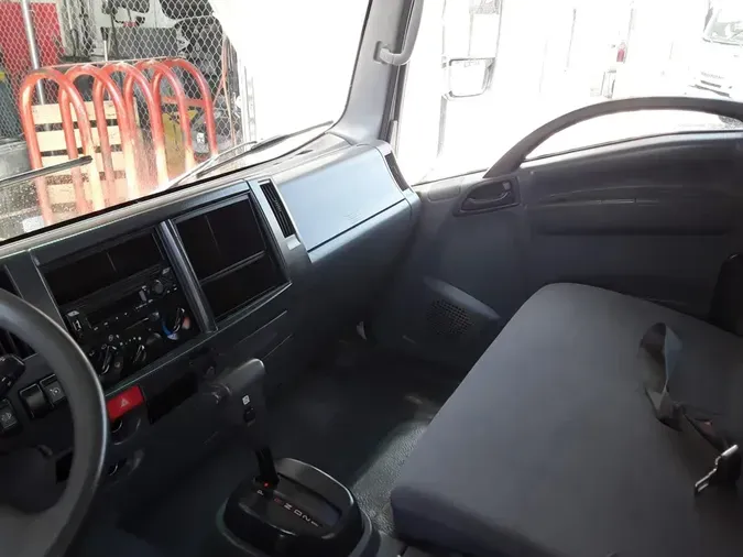 2019 ISUZU NPR HD
