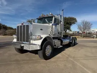2021 Peterbilt 389