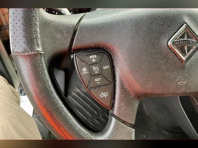 2023 INT LT625 6X405c1f9fb33b17ece8da42f81c1f3166e