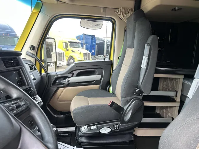 2023 Kenworth T680
