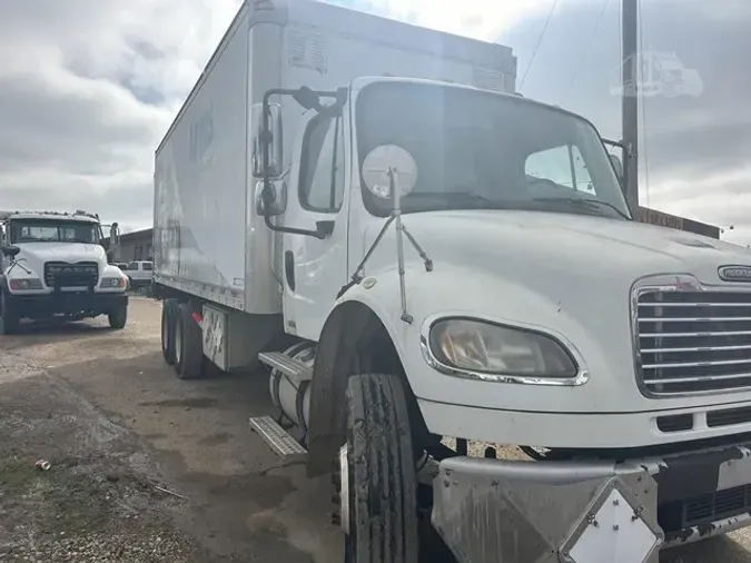 2010 FREIGHTLINER BUSINESS CLASS M2 10605c6e7c71727fb249f0fa50e1e7b2633