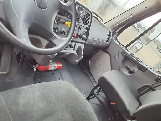 2019 FREIGHTLINER/MERCEDES M2 10605c8ec16877944bd0283e5b4560797c4