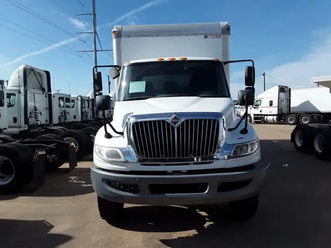 2019 NAVISTAR INTERNATIONAL 4300