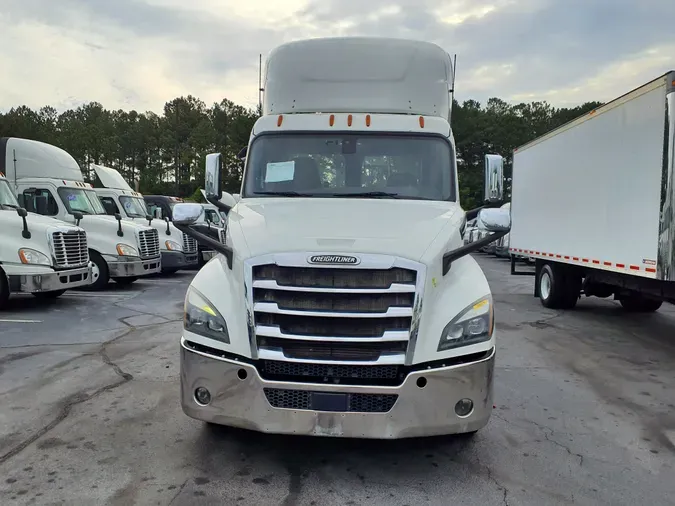 2019 FREIGHTLINER/MERCEDES NEW CASCADIA 126