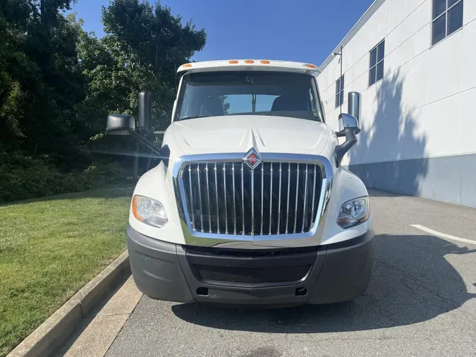 2020 International LT625
