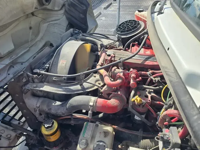 2018 FREIGHTLINER/MERCEDES M2 106