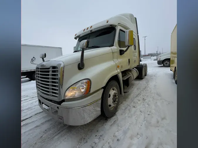 2019 FREIGHTLINER/MERCEDES CASCADIA 12505d66cff8b2f2b9ac03531cc646bb60a