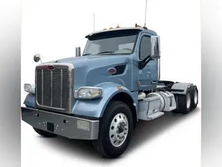 2022 Peterbilt 567