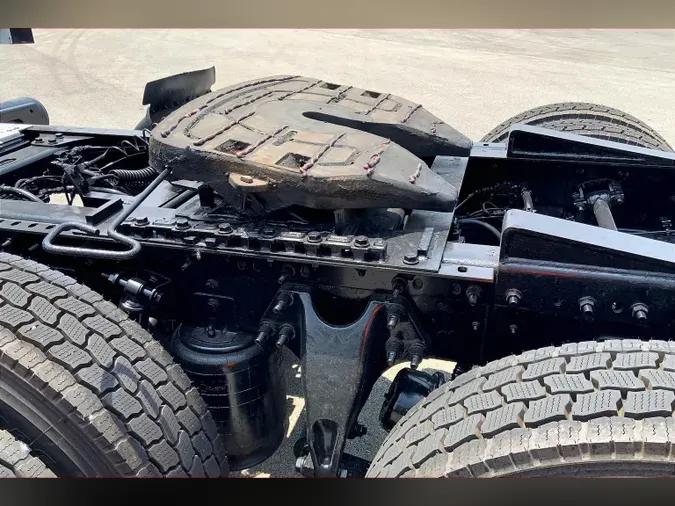 2019 INT LT625 6x4