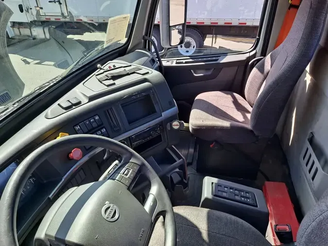 2019 VOLVO VNL64T-30005d946d499a7b8984b103cfaf03bf558
