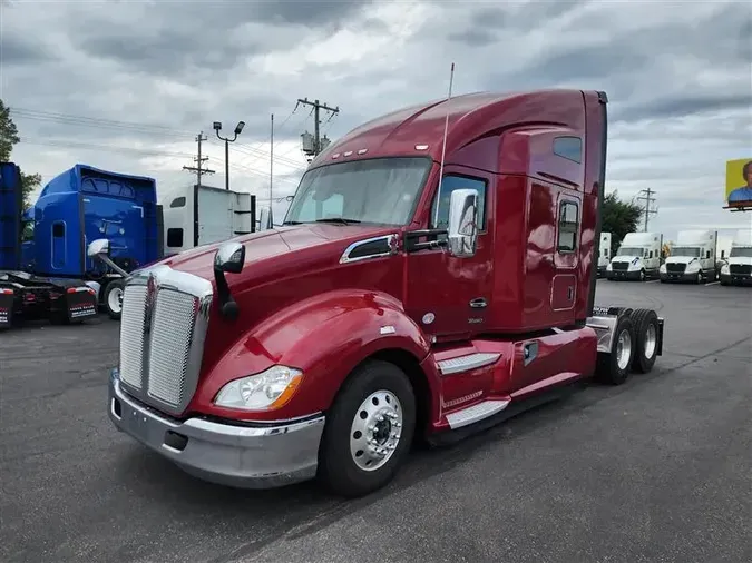 2022 KENWORTH T68005db7039be951781748c0ff9a32af6dc