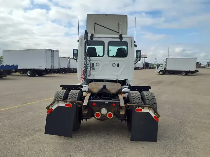 2018 FREIGHTLINER CASCADIA 125