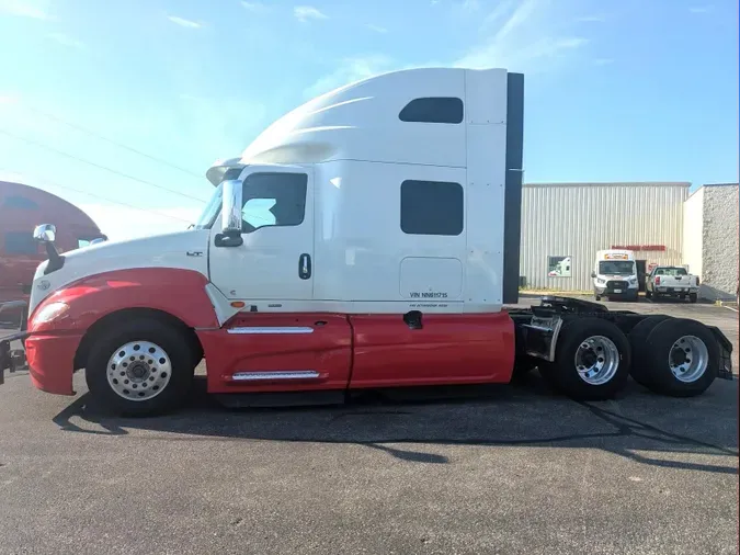 2022 International LT625