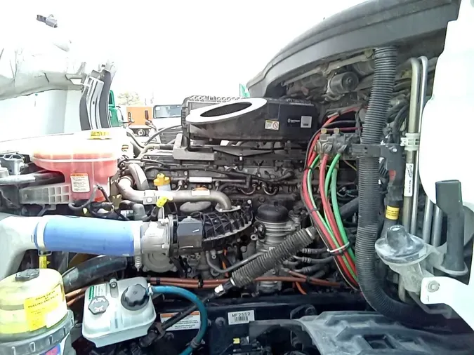 2021 Freightliner Cascadia 12605e3797afa57c1bee6a095bd04364cd5