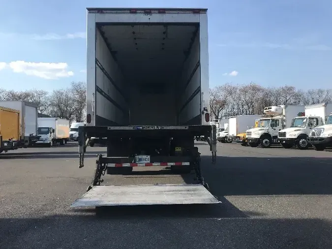 2018 Freightliner M2