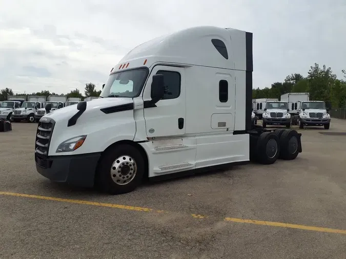 2020 FREIGHTLINER NEW CASCADIA PX1266405e88a7ed3ba1d2fe53a143ceb7aa6ea