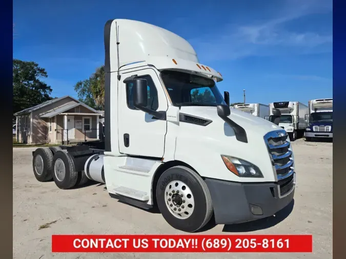 2019 FREIGHTLINER/MERCEDES NEW CASCADIA 11605e8e410cb16154b734feeb6a11ef983