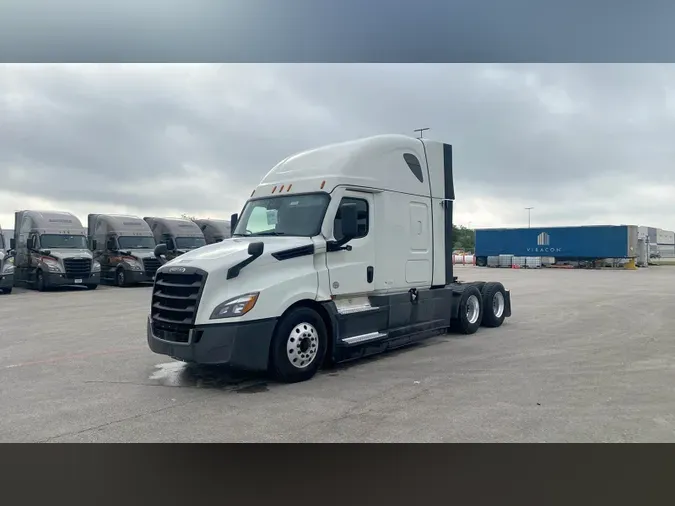 2021 Freightliner Cascadia
