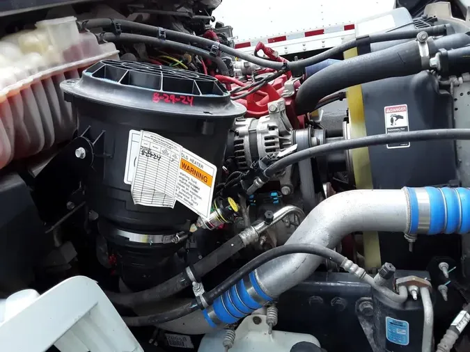 2022 FREIGHTLINER/MERCEDES M2 10605f0f588c2f272ddd5be3ddd364c8bc2