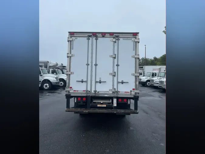2020 ISUZU NRR