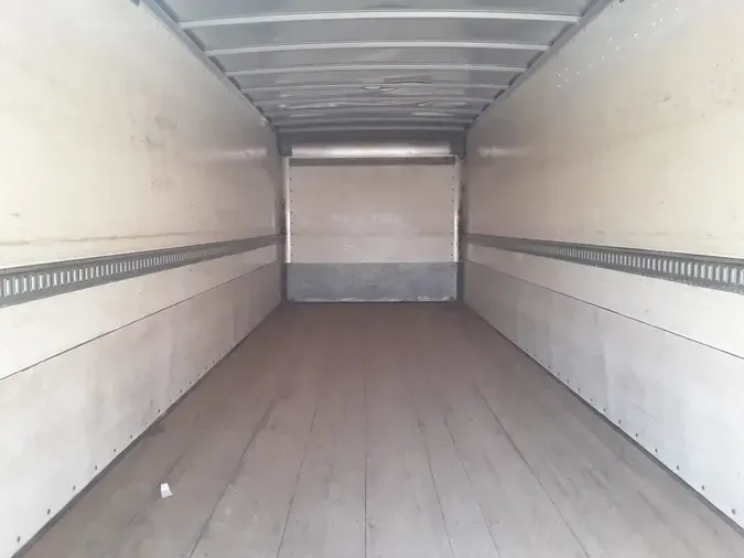 2018 FREIGHTLINER M2 106