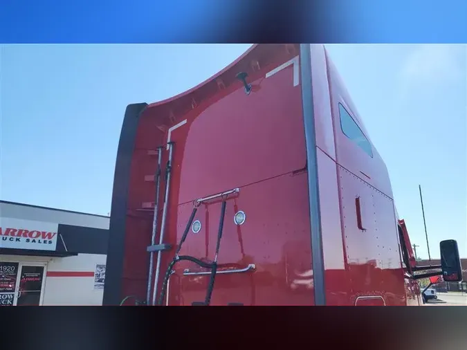 2022 KENWORTH T680