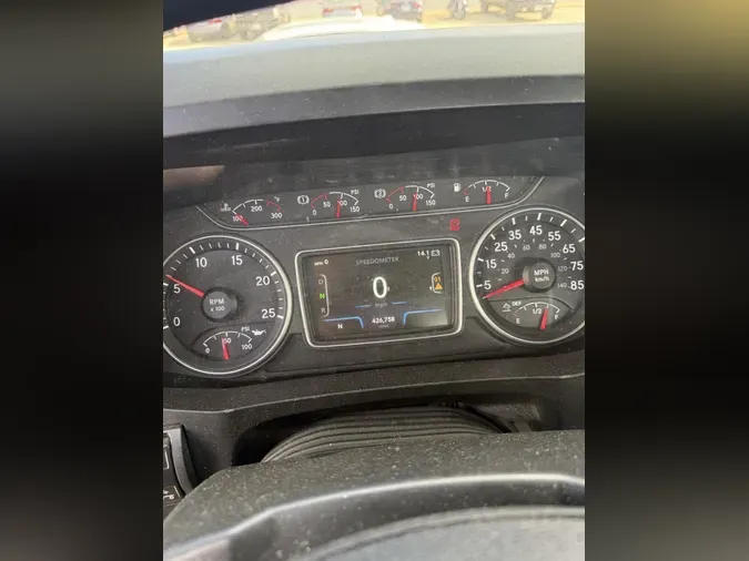2021 International LT62505f96150b52b0b638de133ad7d31a64c