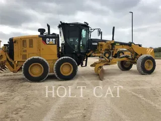 2015 Caterpillar 140M3