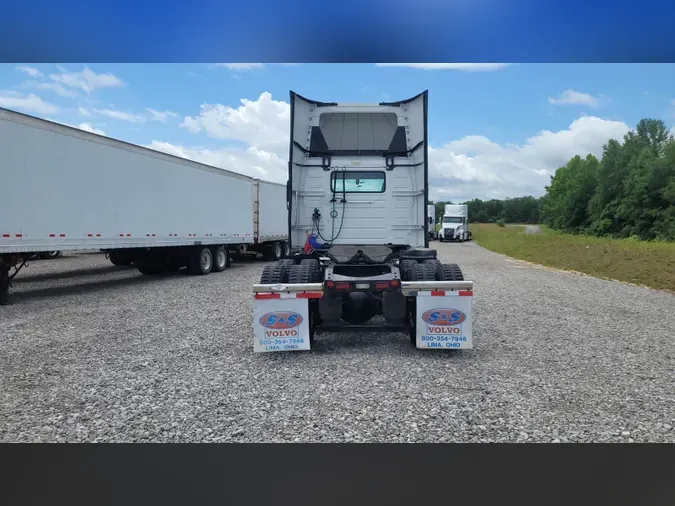 2019 Volvo VNL300
