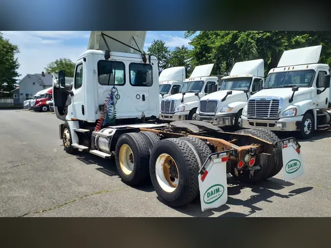 2020 FREIGHTLINER/MERCEDES NEW CASCADIA PX1266406026021a45f57839ed16c1e51a4ea01