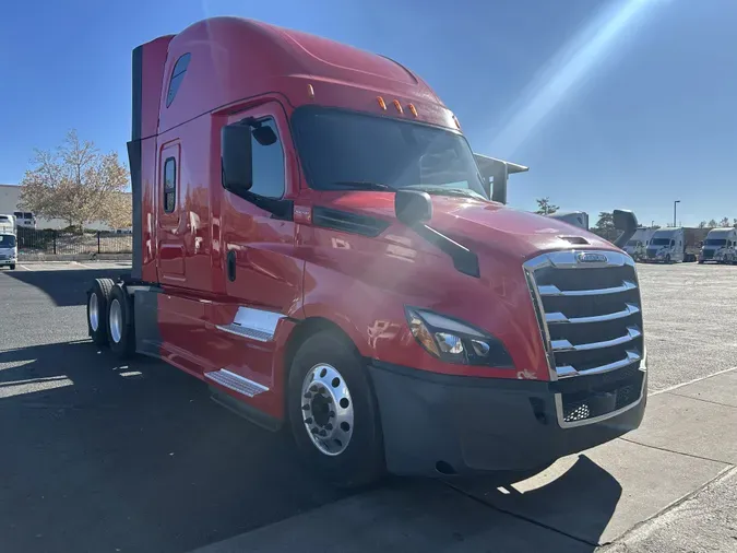 2020 FREIGHTLINER/MERCEDES NEW CASCADIA PX12664