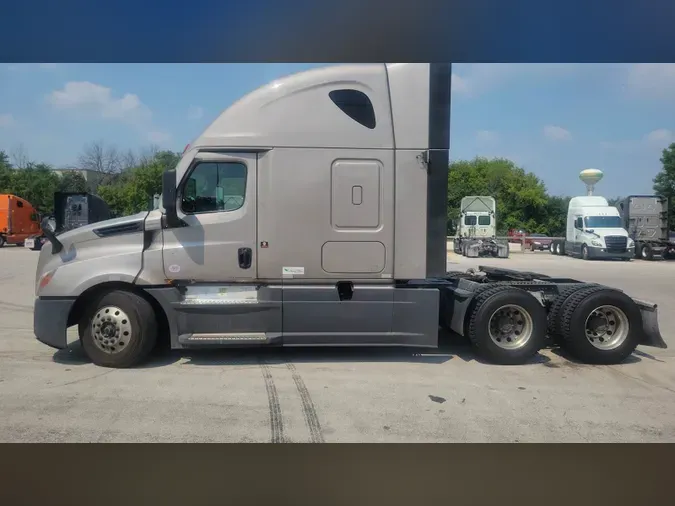 2024 Freightliner Cascadia 1260606bc79c3b0b058adf25769796a4d39