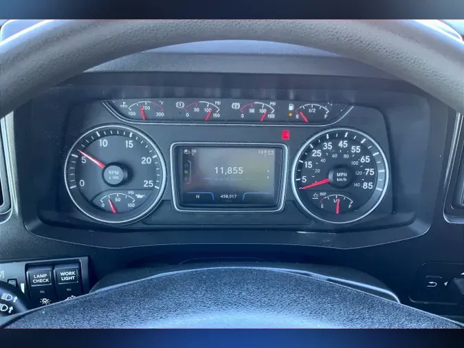 2021 INT LT625 6x4