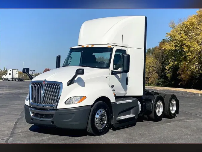 2021 INT LT625 6x4