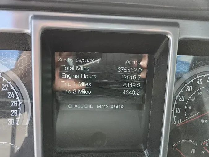 2019 MACK Anthem