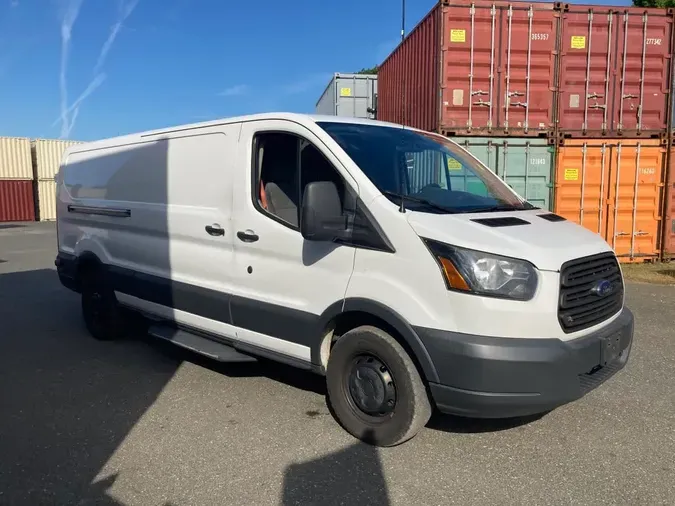 2017 FORD MOTOR COMPANY TRANSIT 350 LOW ROOF