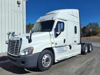 2018 FREIGHTLINER/MERCEDES CASCADIA 125