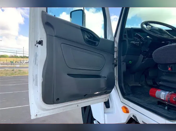 2020 INT LT625 6x4