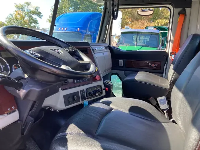 2021 WESTMOR INDUSTRIES, LLC 4700SB