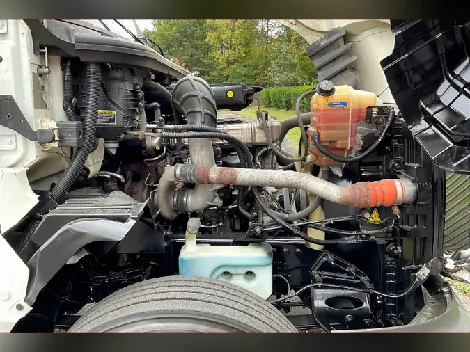 2019 INT LT625 6x40614e2aa217f7d78b694be07b7083879