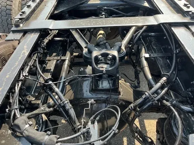 2021 Kenworth T880