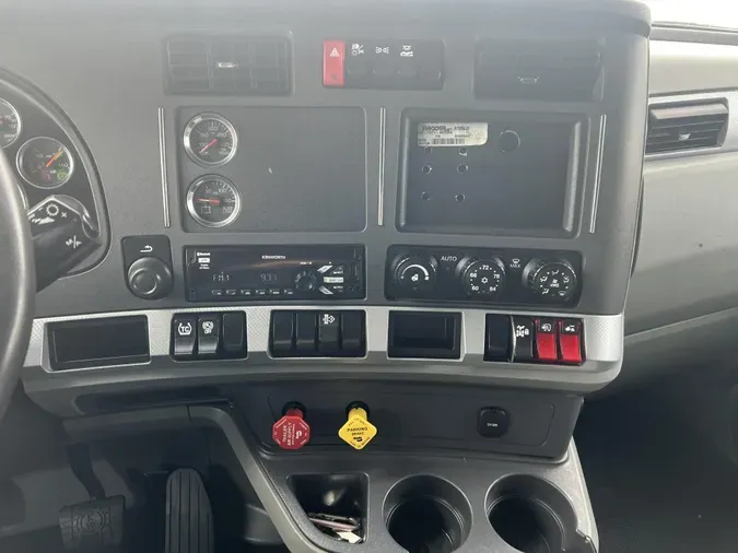 2020 Kenworth T680