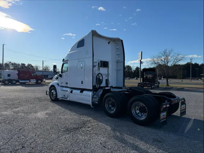 2022 Peterbilt 579