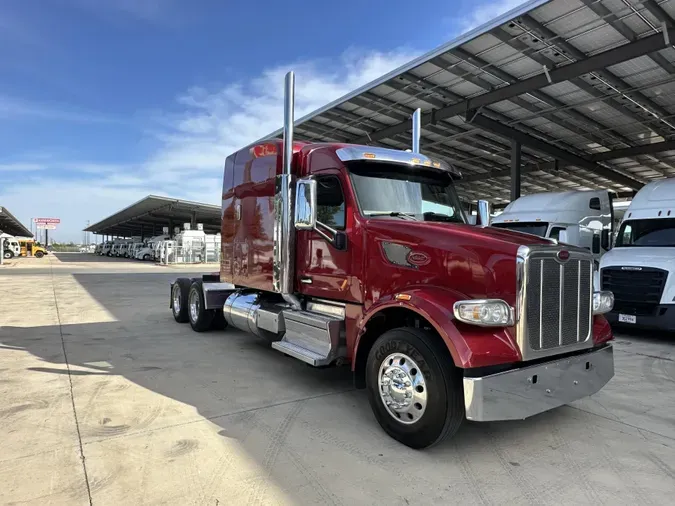 2022 Peterbilt 567